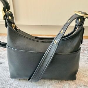 Coach legacy Nlack Leather Crossbody